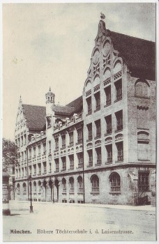 AK München Höhere Töchterschule in der Luisenstrasse 1910