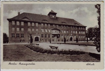 AK Berlin Borsigwalde Blick auf Schule 1950