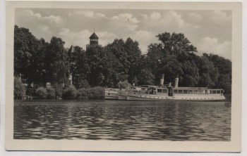 VERKAUFT !!!   AK Foto Berlin Köpenick Gaststätte Voigts Krampenburg mit Schiffen 1956