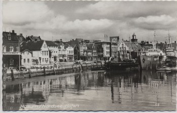 AK Foto Husum Nordsee Hafen Schiffe 1966