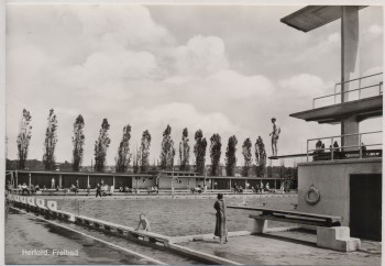 AK Foto Herford in Westfalen Freibad 1970