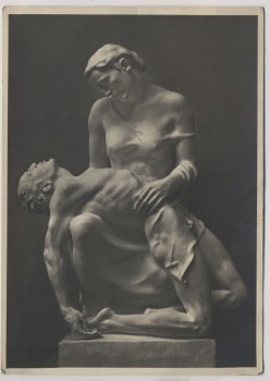 Künstler-AK Josef Thorak Pieta Frau mit Mann Plastik München Haus der Deutschen Kunst HDK 415 1935