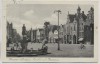 AK Husum Nordsee  Markt mit Brunnen1953